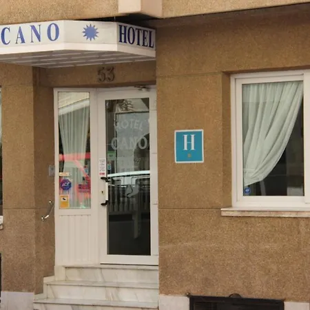 ホテル Cano *