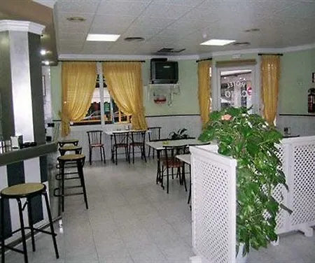 Cano Hotel *