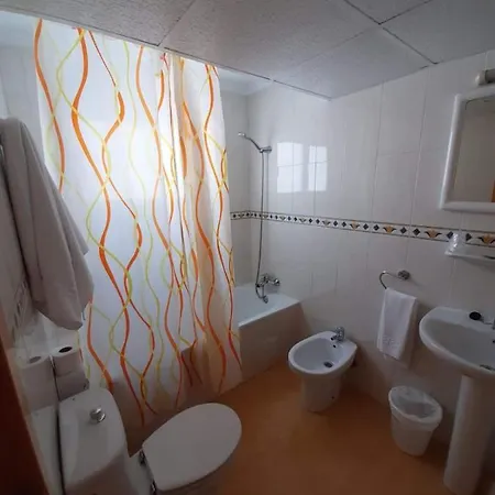 Отель Cano Торевьиа