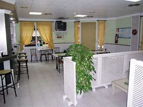 卡诺酒店 * 托雷维耶哈